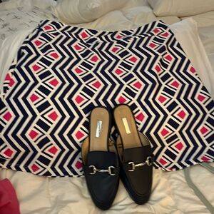 Gingy pink and blue skirt, size large, excellent condition.